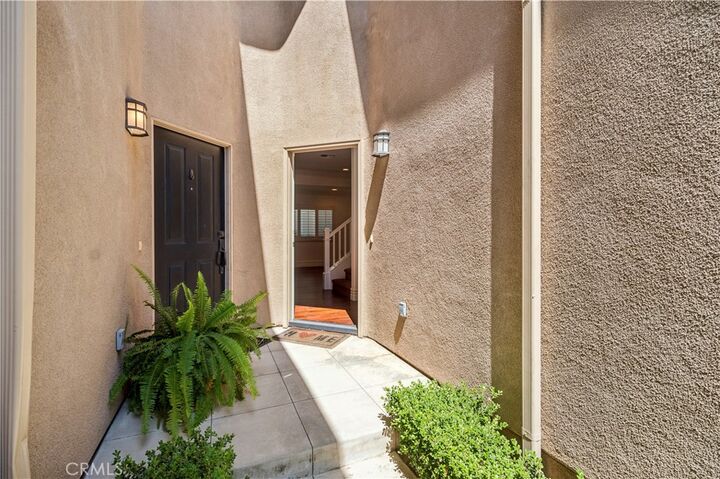 Property Photo: 20402 Santa Ana 13 CA 92660