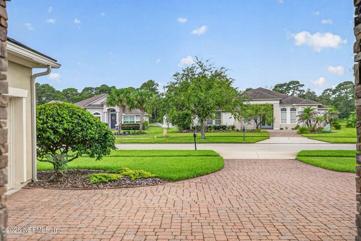 Property Photo: 533 Christina Drive FL 32086