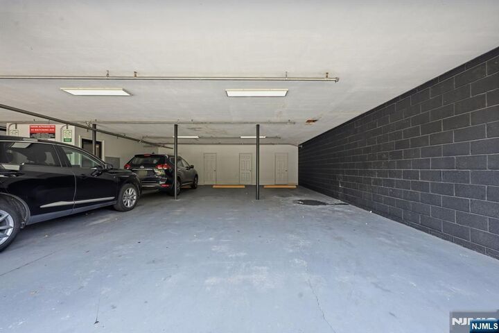 Property Photo:  55 Watchung Avenue 4  NJ 07109 