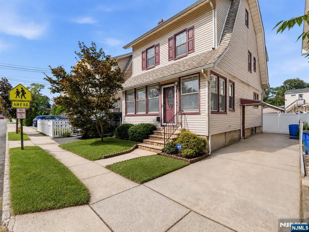 Property Photo:  22 Prospect Street  NJ 07003 