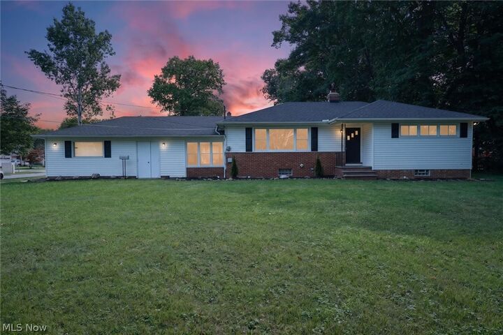 Property Photo: 4223 Canterbury Road OH 44070