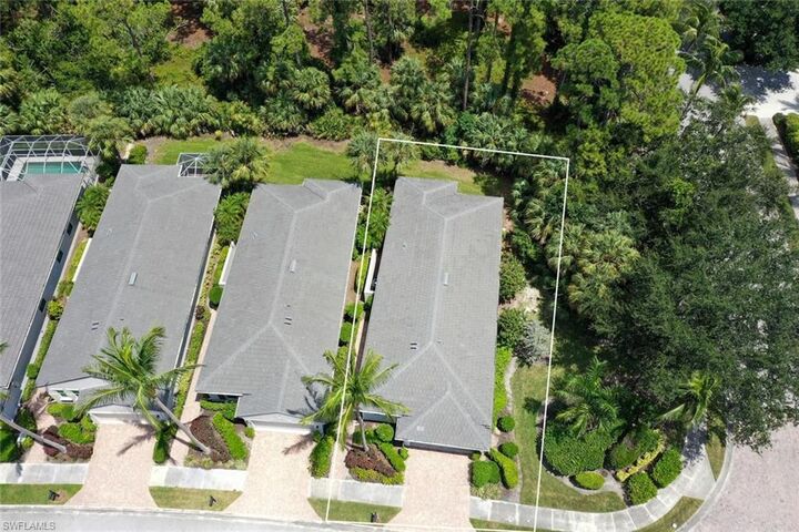 Property Photo: 1903 Tarpon Bay Dr N 134 FL 34119
