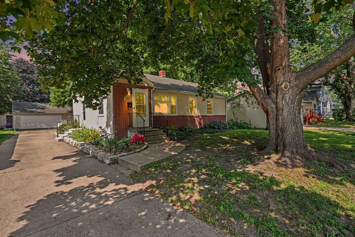 Property Photo:  1769 Pleasant Street  MN 55113 