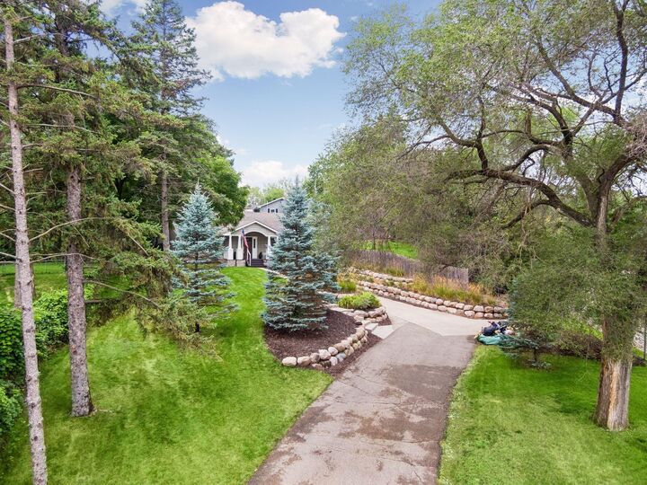 Property Photo:  5112 Willow Lane  MN 55345 
