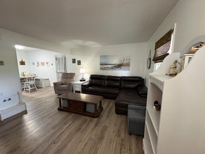 Property Photo: 106 W Track MO 63533