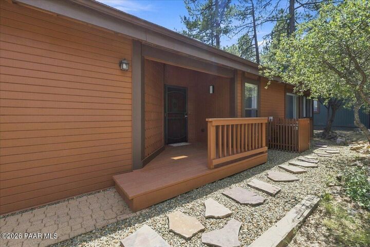 Property Photo:  1921 Pine Tree Drive  AZ 86303 