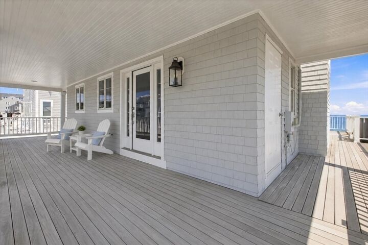 Property Photo:  2 Cliff Rd S  MA 02066 