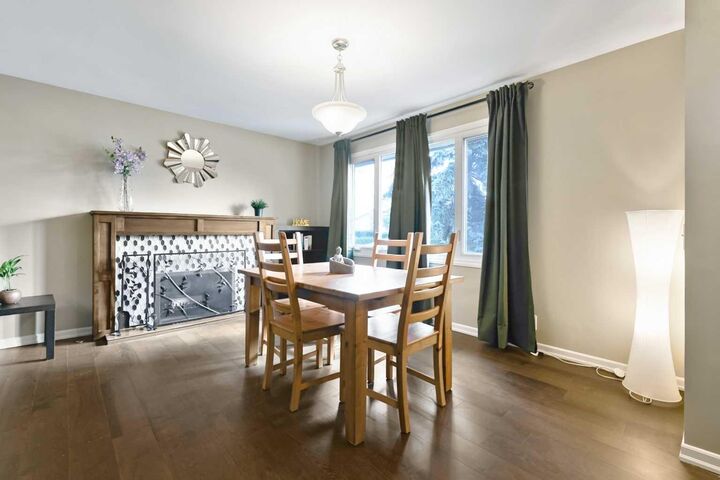 Property Photo:  135 Manora Hill NE  AB T2A 4R8 
