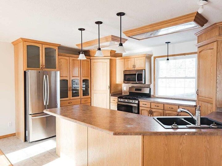Property Photo:  110134 Range Road 175  AB T0H 1Z0 