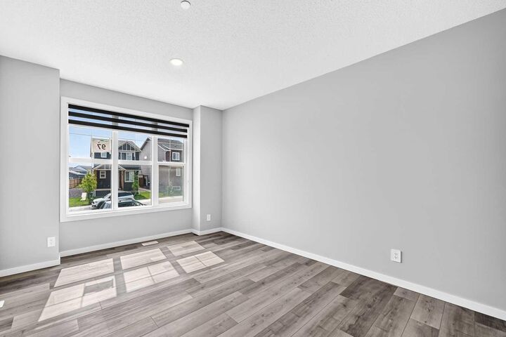 Property Photo: 97 Herron Mews NE AB T3P 1Y7
