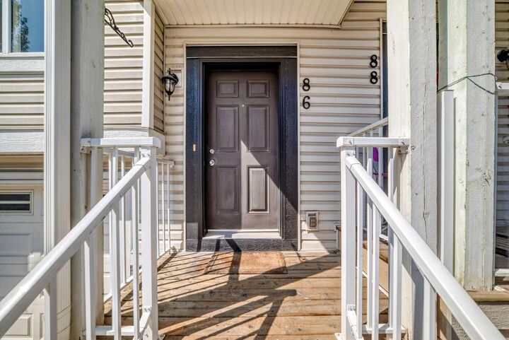 Property Photo: 86 Pantego Lane NW AB T3K 0T1