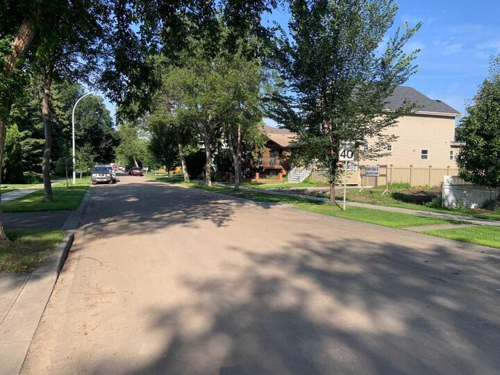 Property Photo: 8704 78 Avenue AB T6C 0N6