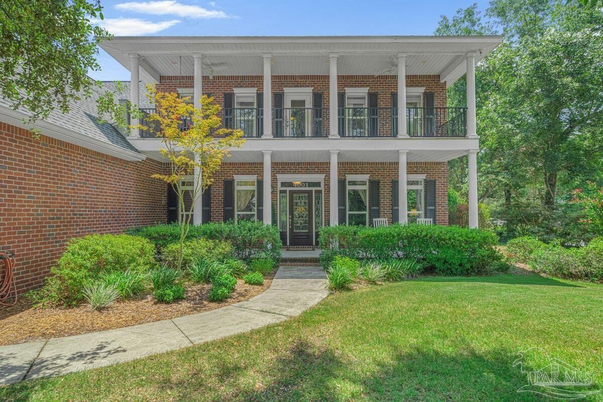 Property Photo:  4001 Bay Pointe Dr  FL 32563 