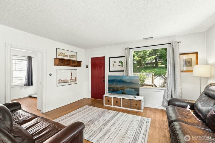 Property Photo: 18011 83rd Avenue NE WA 98028
