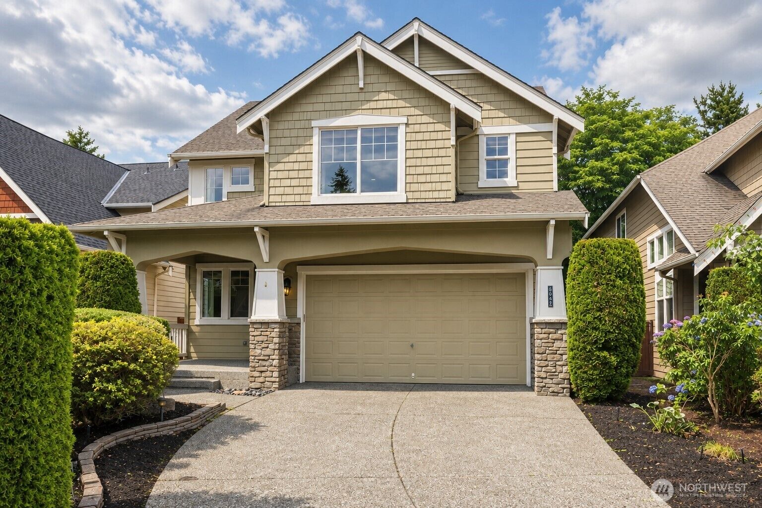 Property Photo:  8642 NE 123rd Place  WA 98034 