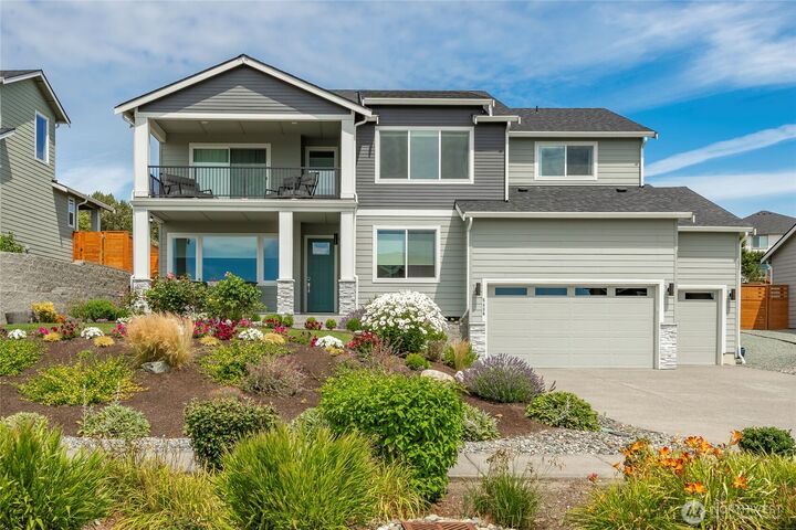 Property Photo: 5436 Lonicera Drive WA 98230