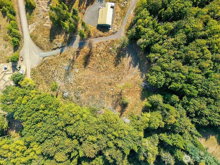 Property Photo: 437 Black Bear Trail WA 98362