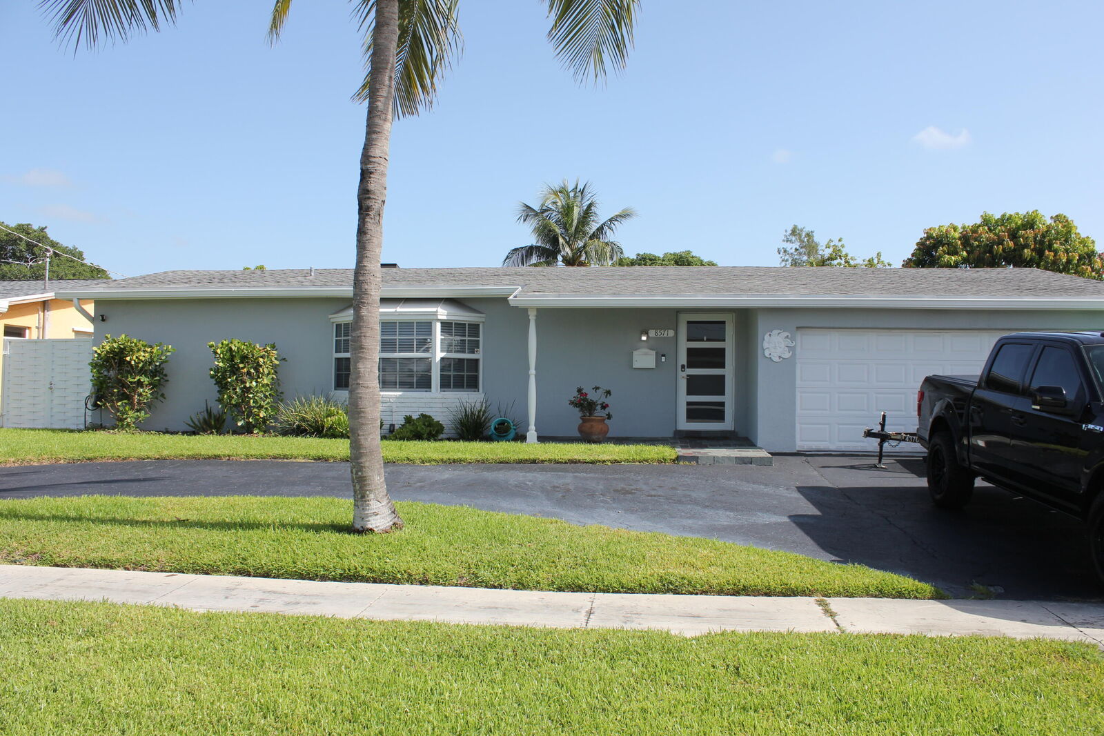 Property Photo:  8571 NW 24th Court  FL 33322 