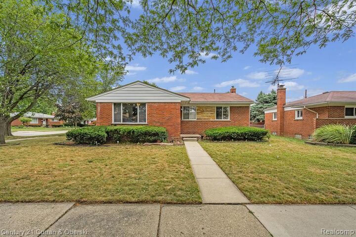 Property Photo:  27227 W Pleasant Ridge Street  MI 48127 