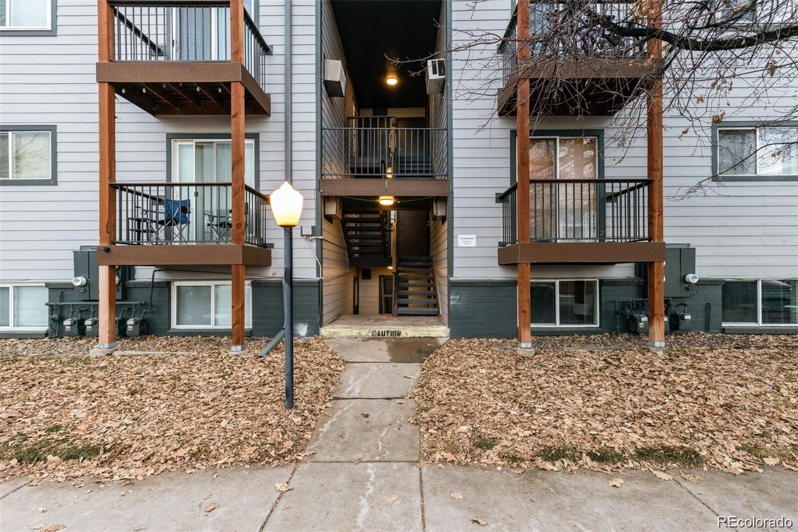 Property Photo:  16259 W 10th Avenue I2  CO 80401 