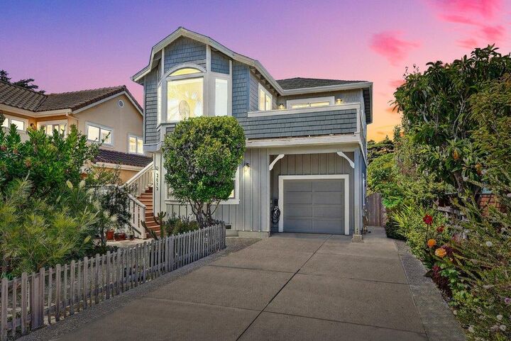 Property Photo:  3813 Floral  CA 95062 