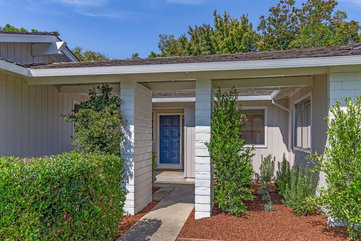 Property Photo: 3404 Ridgemont Drive CA 94040