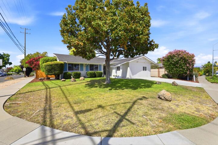 Property Photo: 1499 Hillsdale Avenue CA 95118