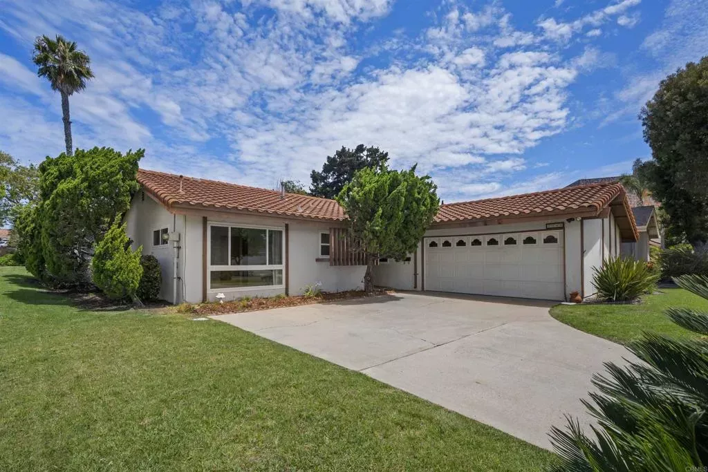 Property Photo:  3048 Renault Street  CA 92122 