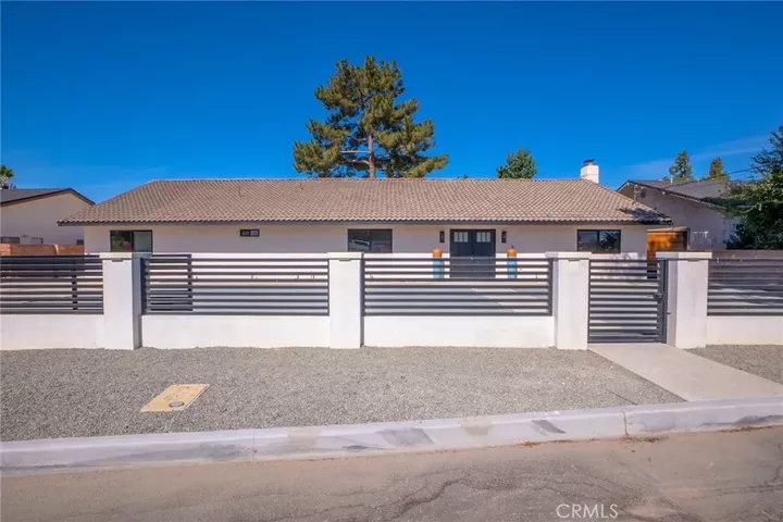 Property Photo:  9226 Locust  CA 92335 