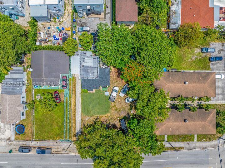Property Photo:  1027 NW 29th St  FL 33127 