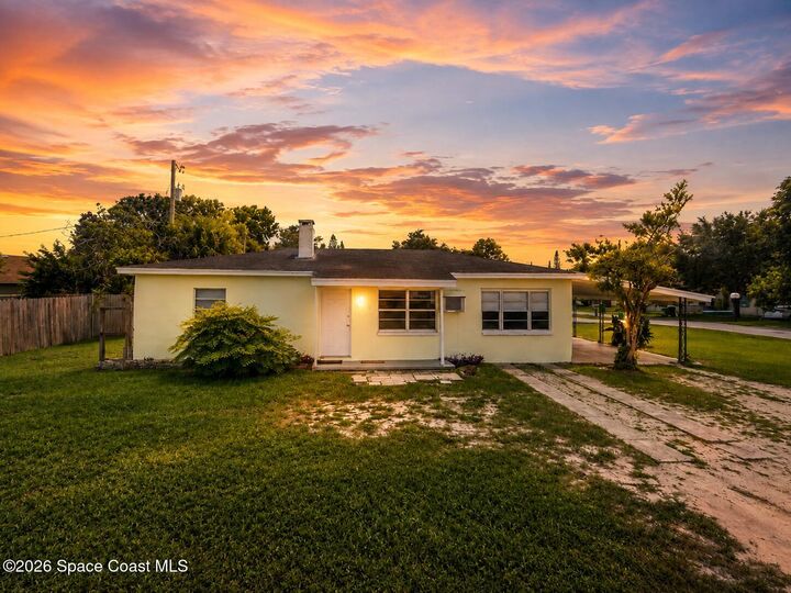 Property Photo:  1105 Park Drive  FL 32922 