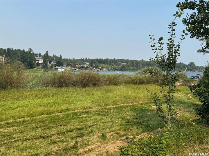 Property Photo:  1635 Bay Avenue N  SK S0J 1L0 
