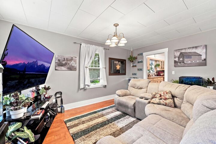Property Photo: 226 S Wyoming Avenue WY 82834