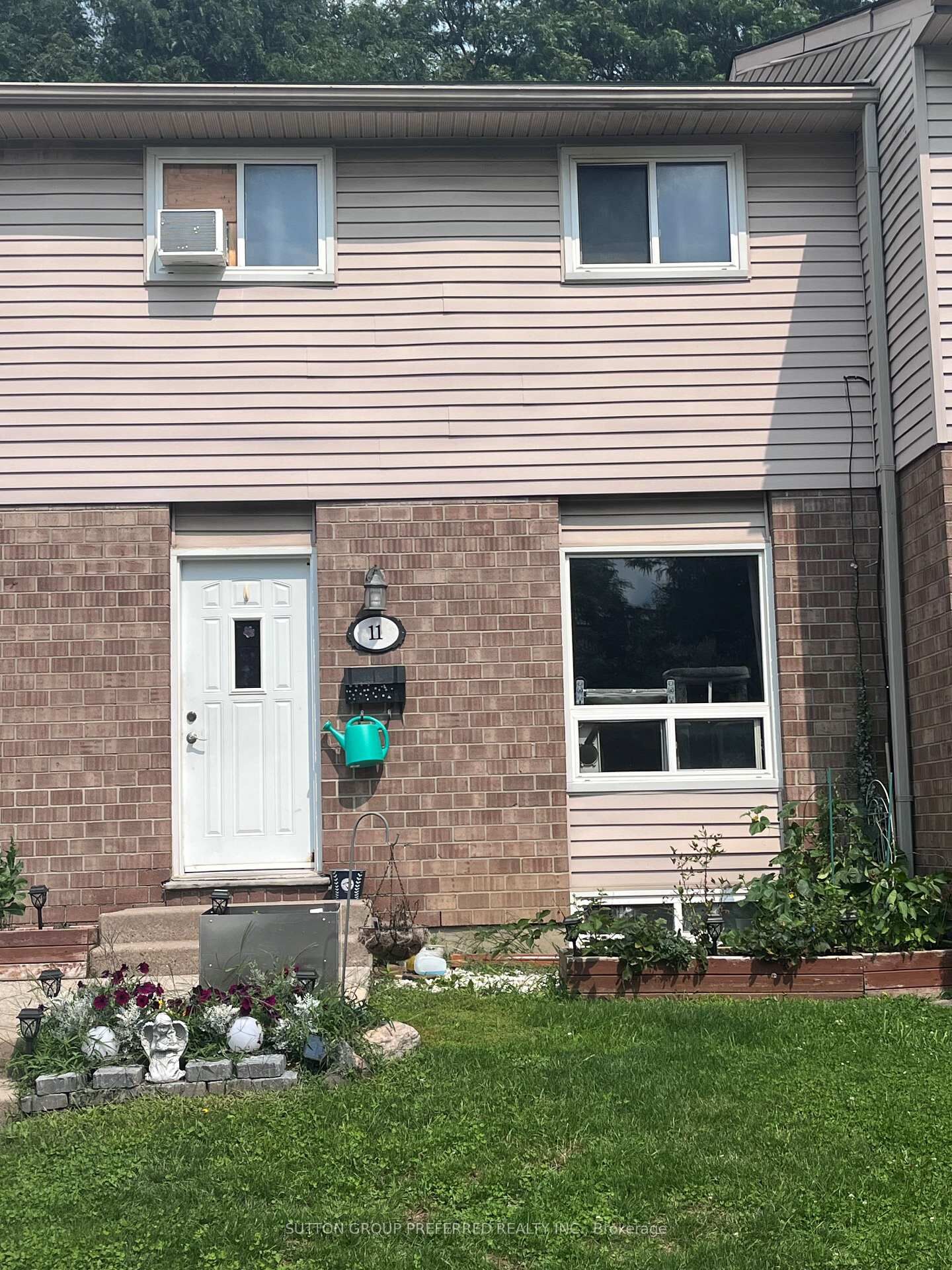 Property Photo:  311 Vesta Road 11  ON N5Y 5J2 