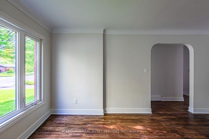 Property Photo:  3768 Dorchester Road  ON L2J 3A7 