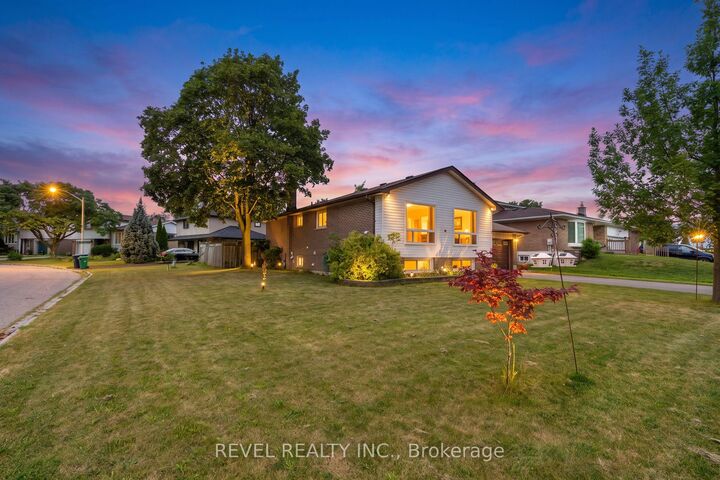 Property Photo: 383 Bartley Bull Parkway ON L6W 2M1