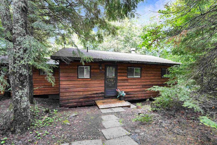 Property Photo:  1010 Tanager Lane  ON K0L 1X0 