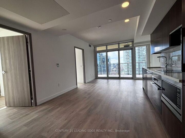 3 Concord Cityplace Way 2203 — photo 1