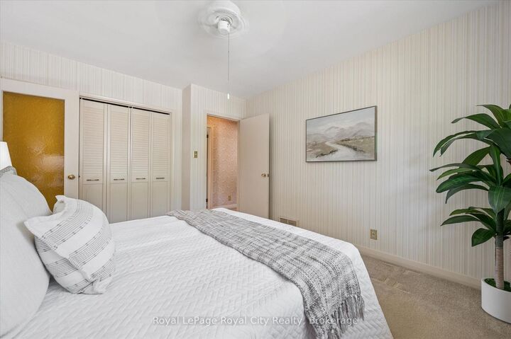 67 Woodside Road — photo 1