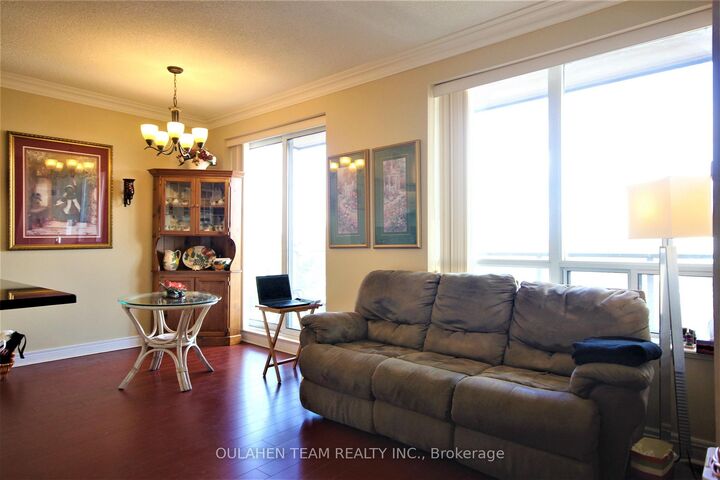 Property Photo: 1 Clairtrell Road 1007 ON M2N 7H6