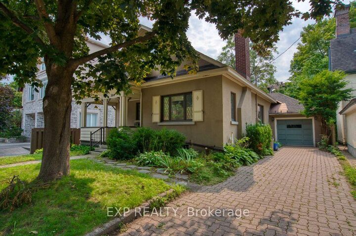 Property Photo: 304 Stewart Street A ON K1N 6K6