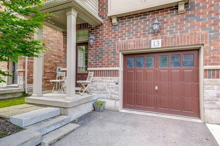 Property Photo:  4165 Upper Middle Road 13  ON L7M 0V4 