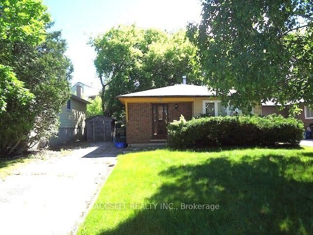 28 Harcourt Crescent — photo 1