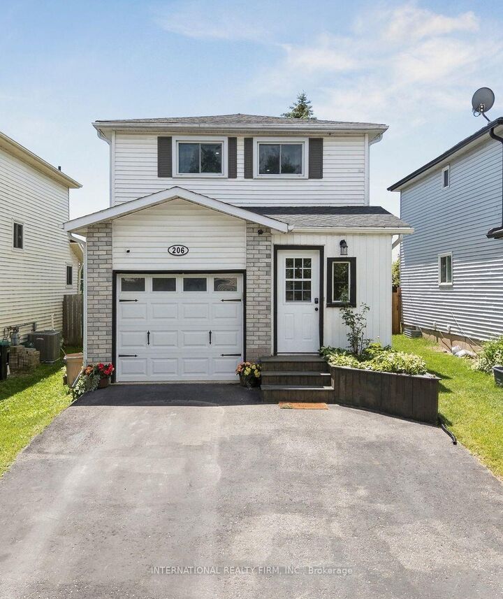 206 Hickling Trail — photo 1