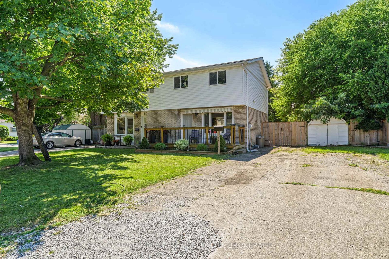 Property Photo: 38 McCordick Drive ON L2N 6S3