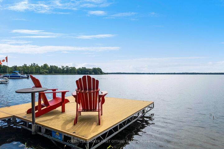 Property Photo: 173 Rideau Street ON K7H 3C7
