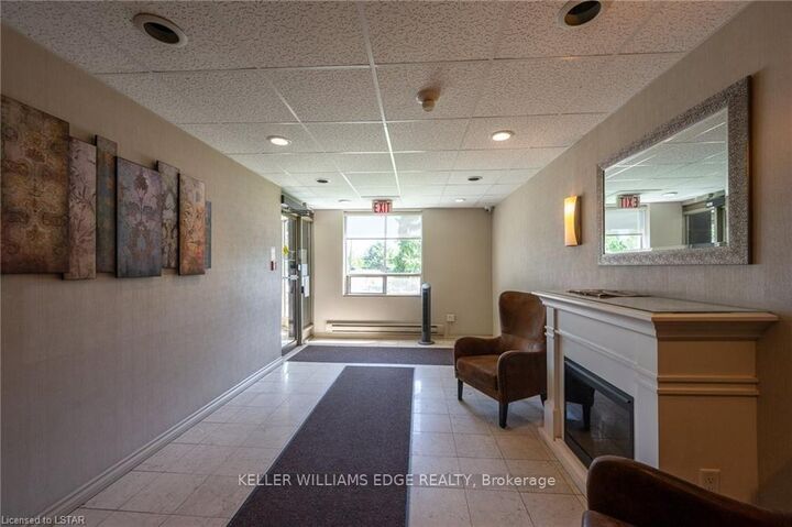 Property Photo:  45 Pond Mills Road 1007  ON N5Z 4W5 