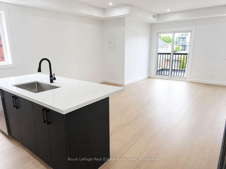 Property Photo:  17 White Avenue 5 Sfn  ON M6N 1S7 