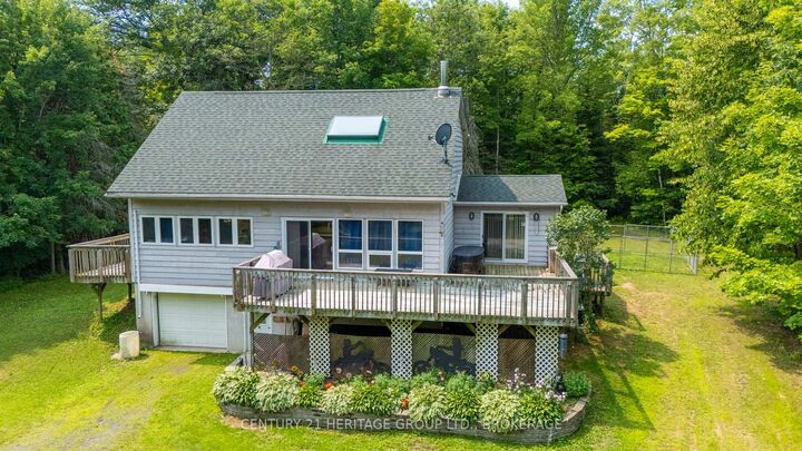 15 Maple View Court — photo 1