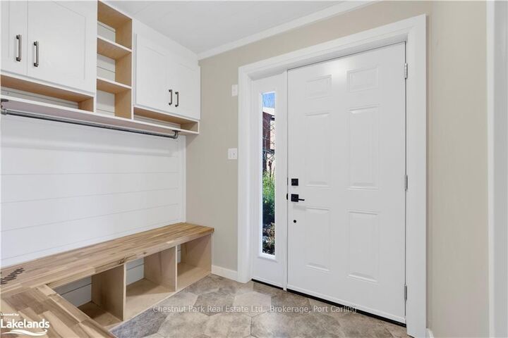 Property Photo:  39 Southbank Drive 7  ON P1L 1G2 